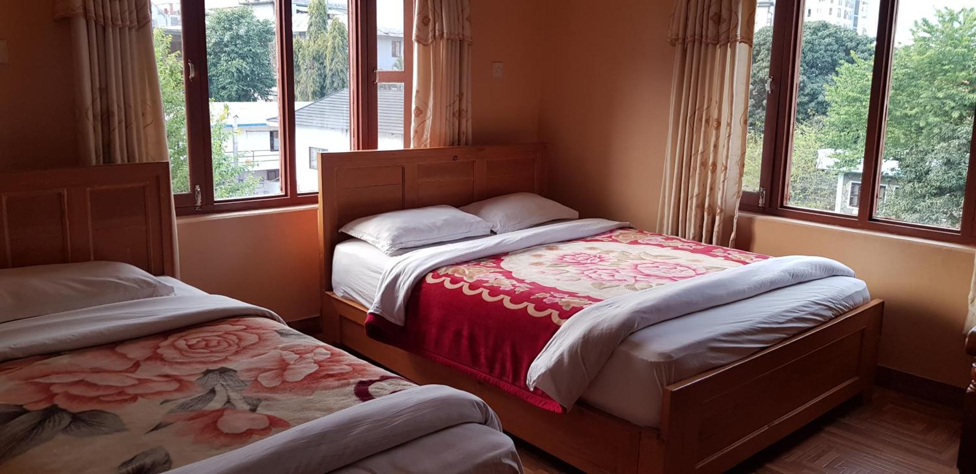 Hotel Diplomat Pokhara Kamer foto